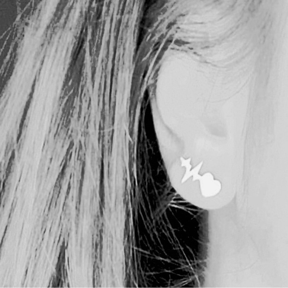 EKG ECG Electrocardio Heartbeat Heart Sinus Rhythm Med Doctor Nurse Silver Studs - Picture 3 of 11